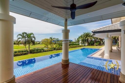 Black Mountain golf course pool villa for sale Hua Hin