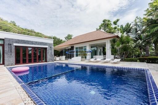 Phu Montra 5 bedroom pool villa for sale Hua Hin