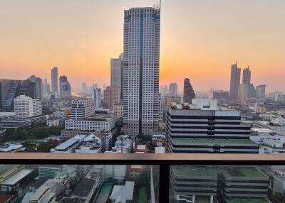 2 bed Condo in The Lofts Silom Silom Sub District C020299