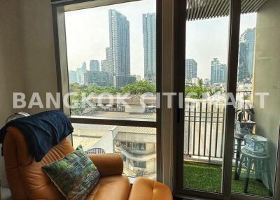 Condo at Ideo Morph Sukhumvit 38 for sale