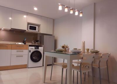 2 bed Condo in S9 Apartment Sathorn Yan Nawa Sub District C020294