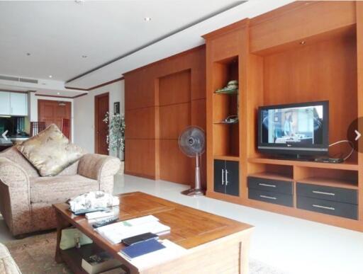 Pratumnak Tara Court Condominium for Sale