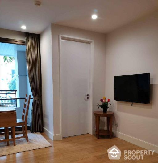 1-BR Condo at Collezio Sathorn-Pipat near BTS Chong Nonsi (ID 466542)