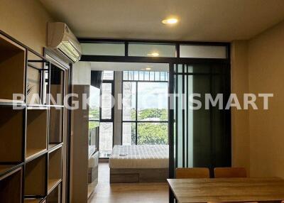 Condo at The Cube North Chaengwattana 12 for sale