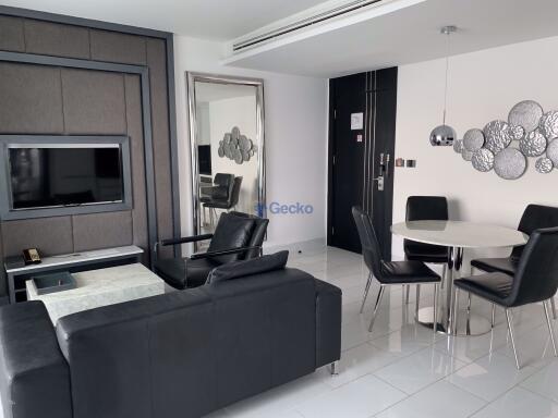 2 Bedrooms Condo in Sky Residences Pratumnak C009152