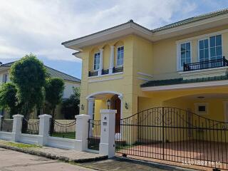 House for sale, Grand Monaco Village, Km.7, Kanchanaphisek Road, Dok Mai, Prawet, Bangkok.