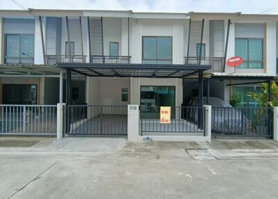 Townhome for sale, Pruksa Prime 87/1 Srinakarin-Bangna, Bang Kaeo, Bang Phli, Samut Prakan.