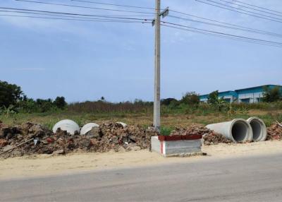 Land for sale 12 rai 2 ngan, Bueng Kwang Road, Saen Saep, Min Buri, Bangkok.