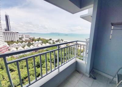 Lumpini Jomtien Condo for Sale in Pattaya