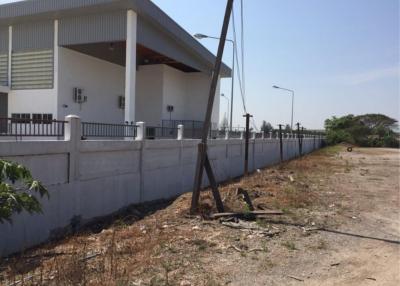 Land for sale, 11 rai, Bang KruaiSai Noi Road, Bang Bua Thong, Nonthaburi.