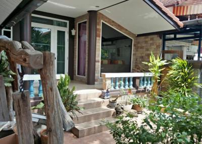 House for sale, Phiman Prida Village (corner), Ratchapruek Road, Tha It , Pak Kred , Nonthaburi.