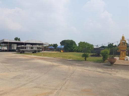 Land for sale with factory, 8 rai, Tamru-Bang Phli Road, Phraeksa Mai , Mueang , Samut Prakan.