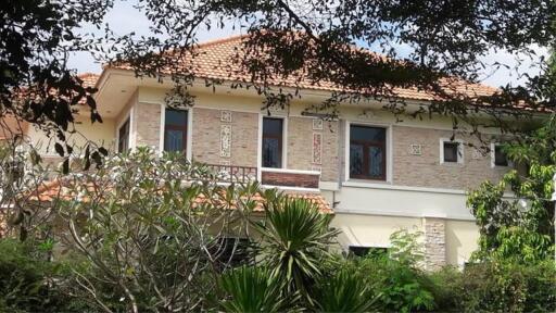 House for sale with land 367 sq m. Soi Ramintra 38 Intersection 7, Nuanchan , Bueng Kum , Bangkok.