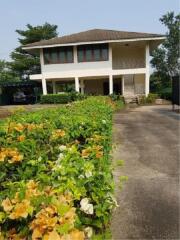 Land for sale with a 2-storey house, 716 sq. W. Soi Bang Duan, T. Bang Duan,A. Mueang , Samut Prakan.