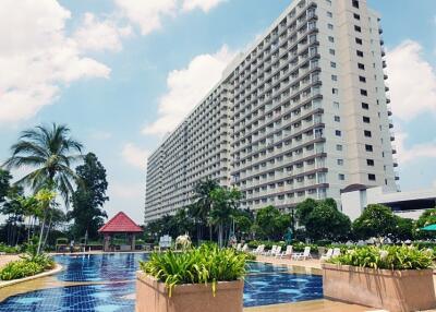 Rimhad Jomtien Beach Condominium For Sale