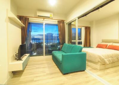 Centric Sea Condo for Sale in Central Pattaya