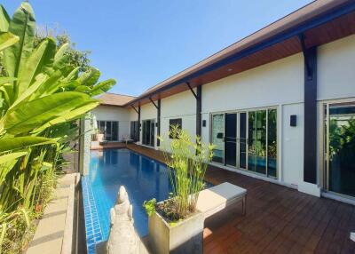 4 Bedroom Pool Villa in Two Villas Naiharn for Sale