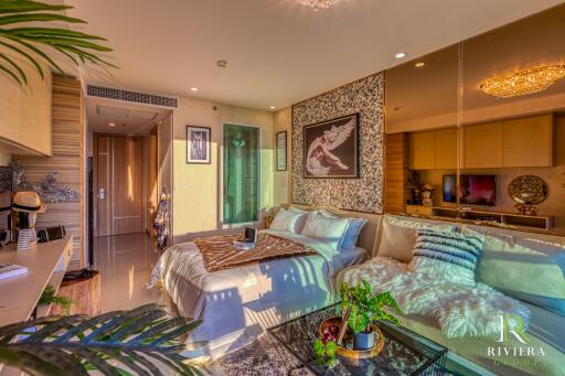 Studio Riviera Jomtien Condo for Sale