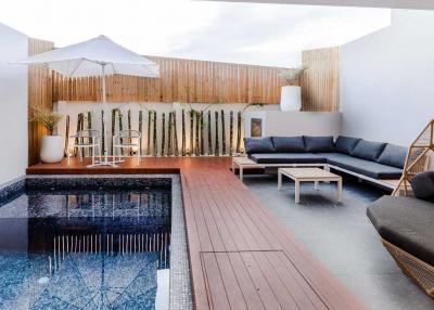 Luxurious Modern Pool Villa for Sale Near Chalong Circle