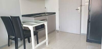 Resale Condo Walking Distance to Surin Beach in Phuket