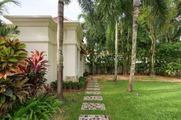 5 Bedroom Recently Renovated Luxury Villa in Sai Taan, Phuket