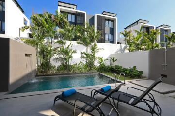 3 Bedroom Townhome with Pool in Laguna Park for Sale by a Private Owner