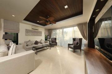 Recently Renovated Exclusive 5 Bedroom Villa in Laguna