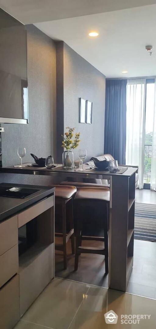 1-BR Condo at Oka Haus Sukhumvit 36 near BTS Thong Lor