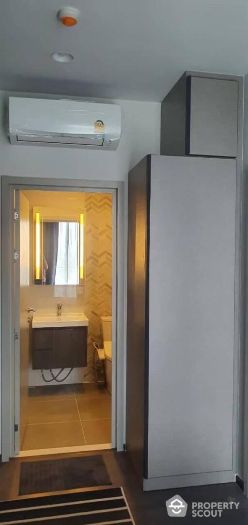 1-BR Condo at Oka Haus Sukhumvit 36 near BTS Thong Lor