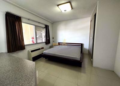 2 Bedrooms Condo in Pattaya Del Rey Bang Lamung C011138