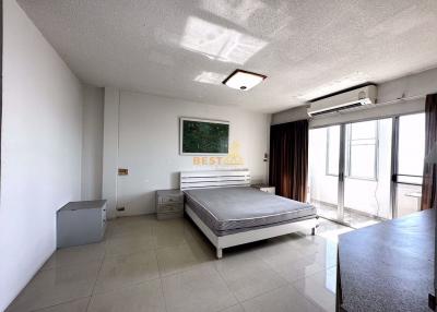2 Bedrooms Condo in Pattaya Del Rey Bang Lamung C011138
