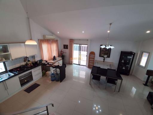 4 Bedrooms Villa / Single House in Siam Place East Pattaya H009992