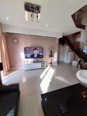4 Bedrooms Villa / Single House in Siam Place East Pattaya H009992