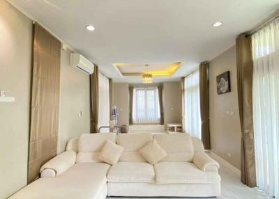 Beautifully Furnished Single House in Ao Yon
