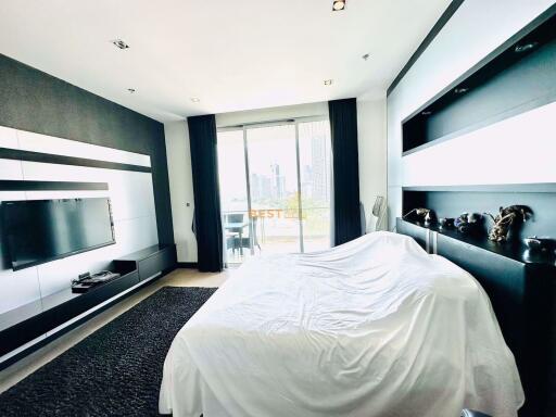 2 Bedrooms Condo in The Cove Pattaya Wongamat C011128