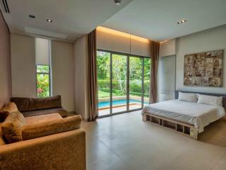 5 Bedroom Private Villa for Sale in Angsana Residences Phuket