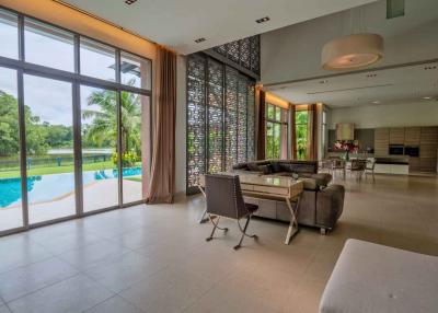 5 Bedroom Private Villa for Sale in Angsana Residences Phuket