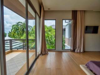 5 Bedroom Private Villa for Sale in Angsana Residences Phuket