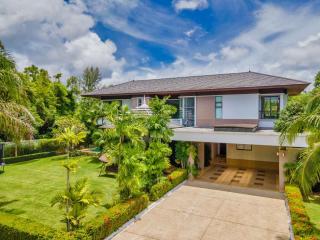 5 Bedroom Private Villa for Sale in Angsana Residences Phuket