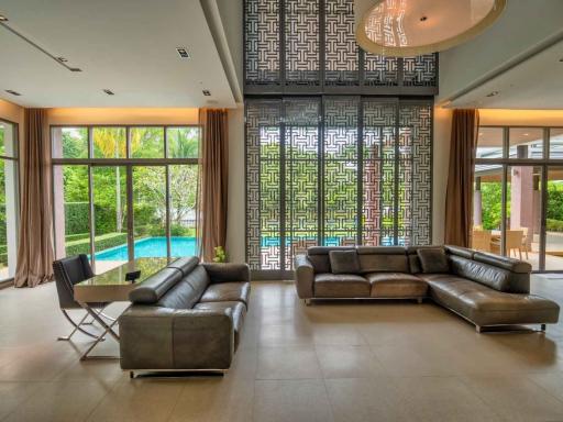 5 Bedroom Private Villa for Sale in Angsana Residences Phuket