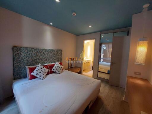2 Bedrooms Condo in Atlantis Condo Resort Jomtien C011124