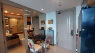 1 Bedroom Condo in The Riviera Ocean Drive Jomtien C011113