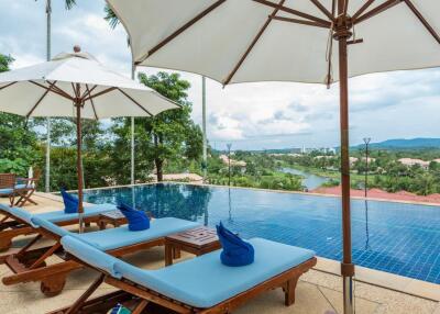 6 Bedroom Villa for Sale in Lakewood Hills, Layan, Phuket