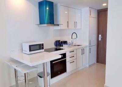 2 Bedrooms bed in Condo in Grand Avenue Pattaya in Central Pattaya C008984