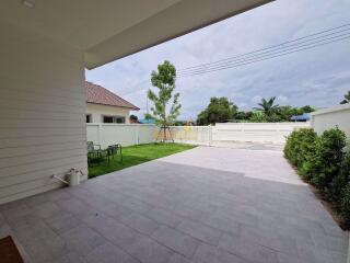 3 Bedrooms Villa / Single House East Pattaya H011092