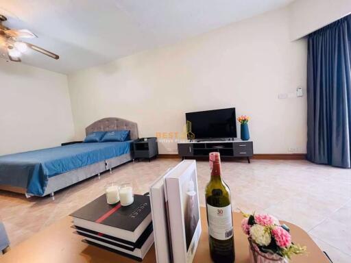 Studio Condo in Markland North Pattaya C011102