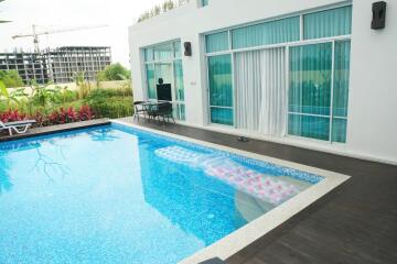 2 Storeys Village House for Sale in Jomtien