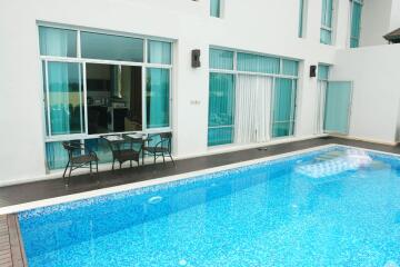 2 Storeys Village House for Sale in Jomtien