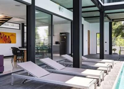 3 Bedroom Modern Villas for Sale in Naiharn
