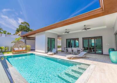 3 Bedroom Pool Villa for Sale on Pasak 8